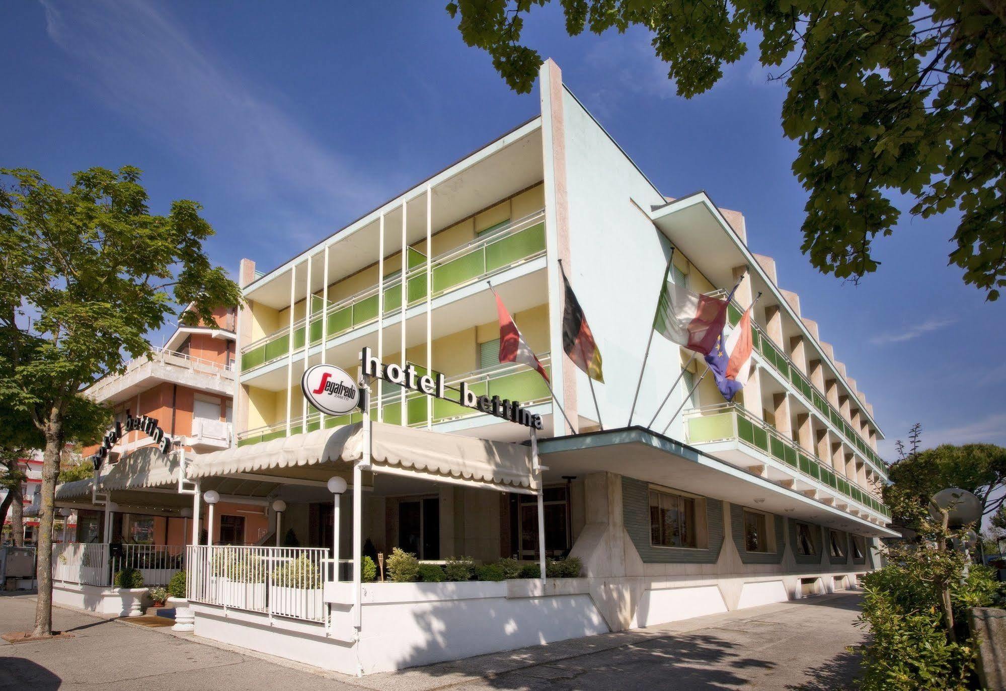 Hotel Bettina Лидо ди Йезоло Екстериор снимка